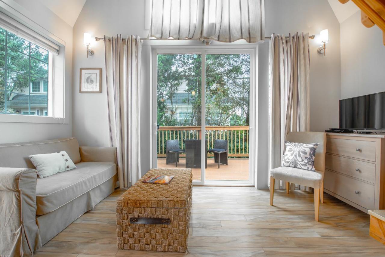 Sea Breeze Cottages Ошен Шорс Экстерьер фото
